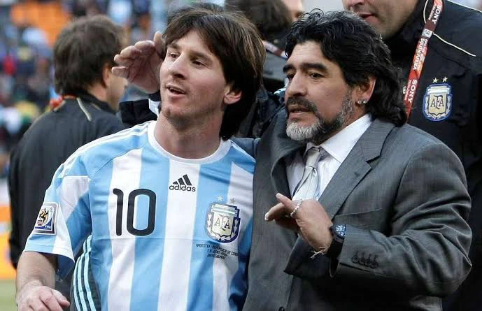 8 Football Legends Who Believe Messi Is Better Than Ronaldo.