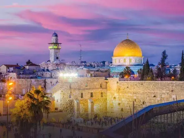 Jerusalem Mecca Which These Holy Places Look More Beautiful?