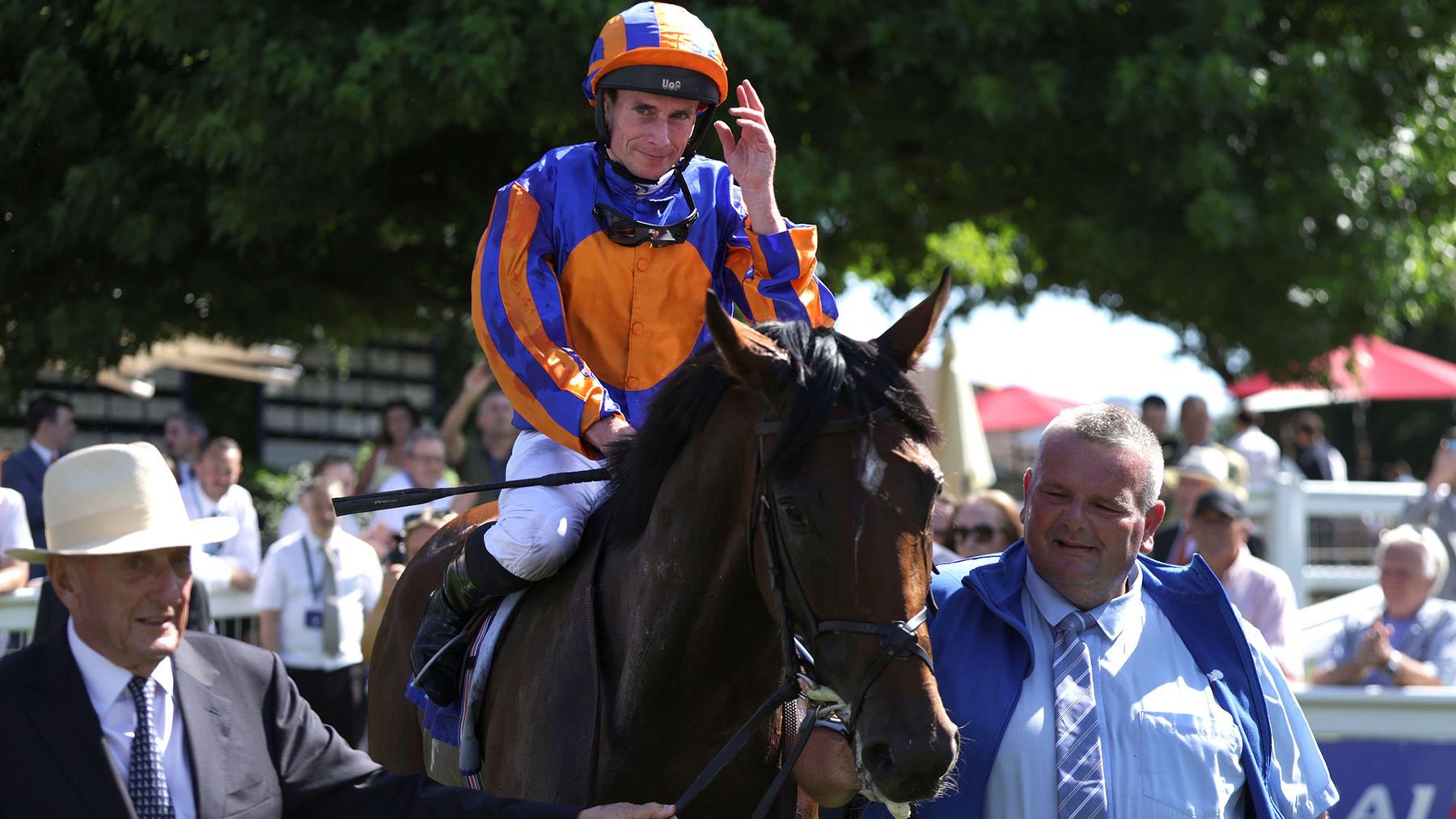 Ryan Moore acknowledges the Sandown crowd aboard Constitution River