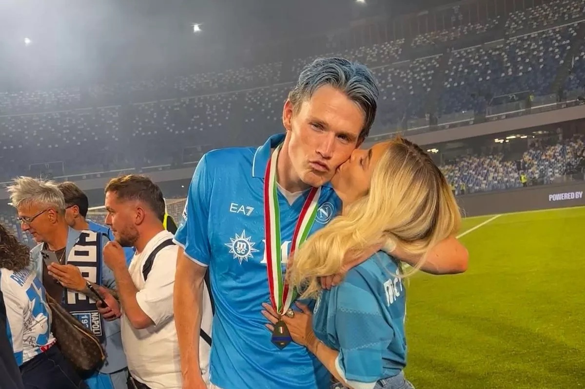 Napoli star Scott McTominay and his stunning girlfriend Cam Reading