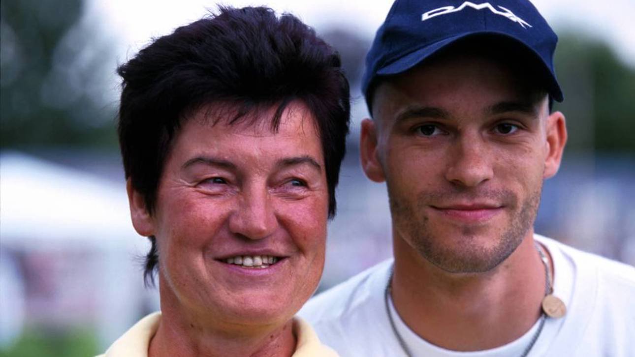 Karin Balzer und Sohn Falk im Jahr 1999