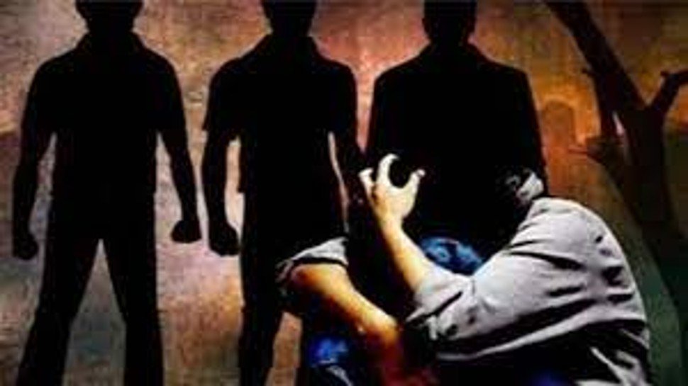 कुशीनगर के युवक को काम के लिए हैदराबाद ले गया दोस्त, कुकर्म के बाद गुप्तांग में फोड़ा बम 