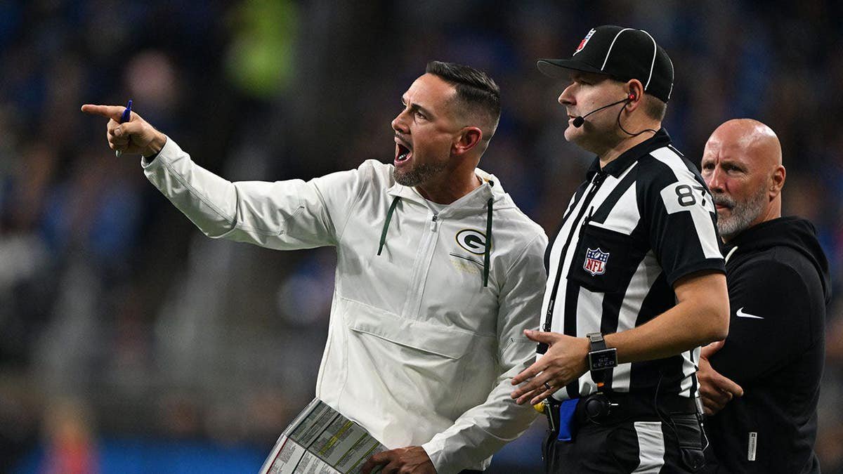 Matt LaFleur reacts on the sideline during the third quarter at Ford Field.