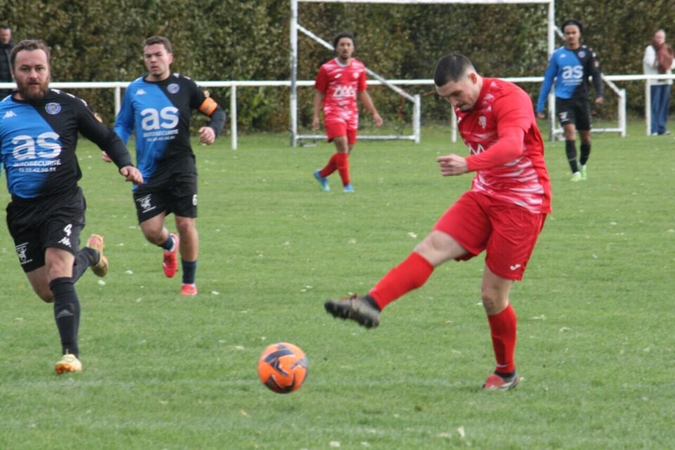 FOOT D4 GROS THEIL - BEL AIR