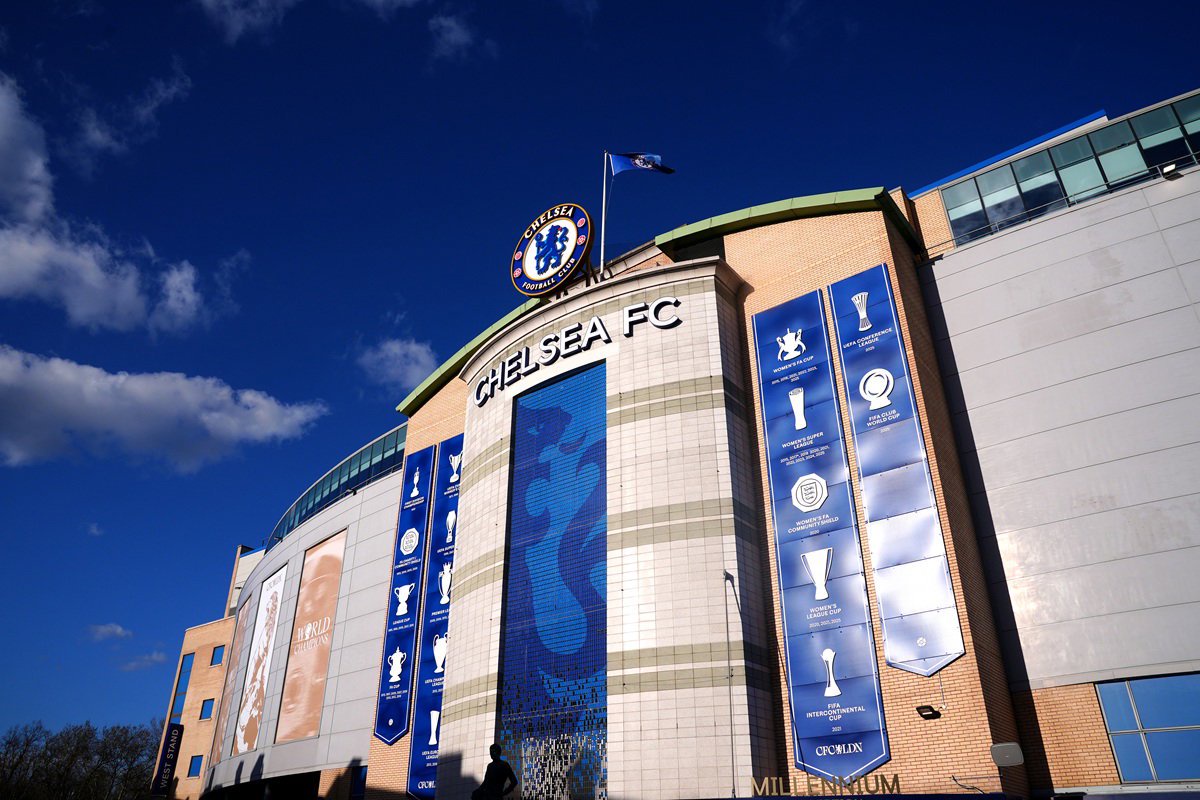 Swedish Wonderkid Makes Frank Transfer Admission As He Is Asked To Choose Between Chelsea And Arsenal
