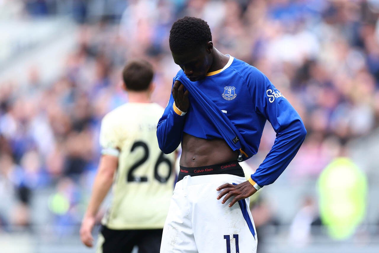 Thierno Barry foi mais um atleta da Premier League a ter casa invadida na Inglaterra - Foto: Molly Darlington/Getty Images