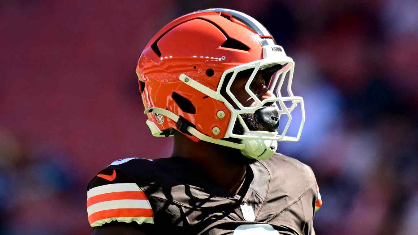 Carolina Panthers v Cleveland Browns