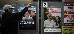 More than 200 candidates pull out of French run-off to foil far right