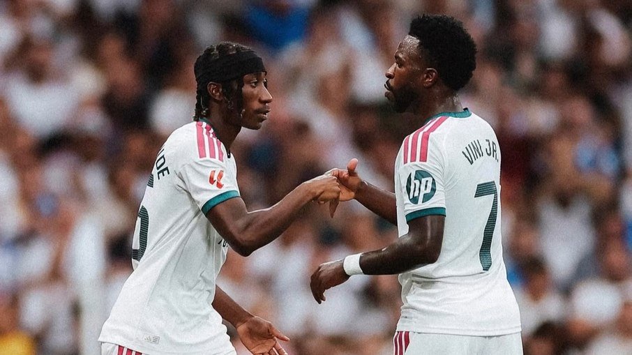 Diomande entra em campo no lugar de Vinicius Junior em jogo do Real