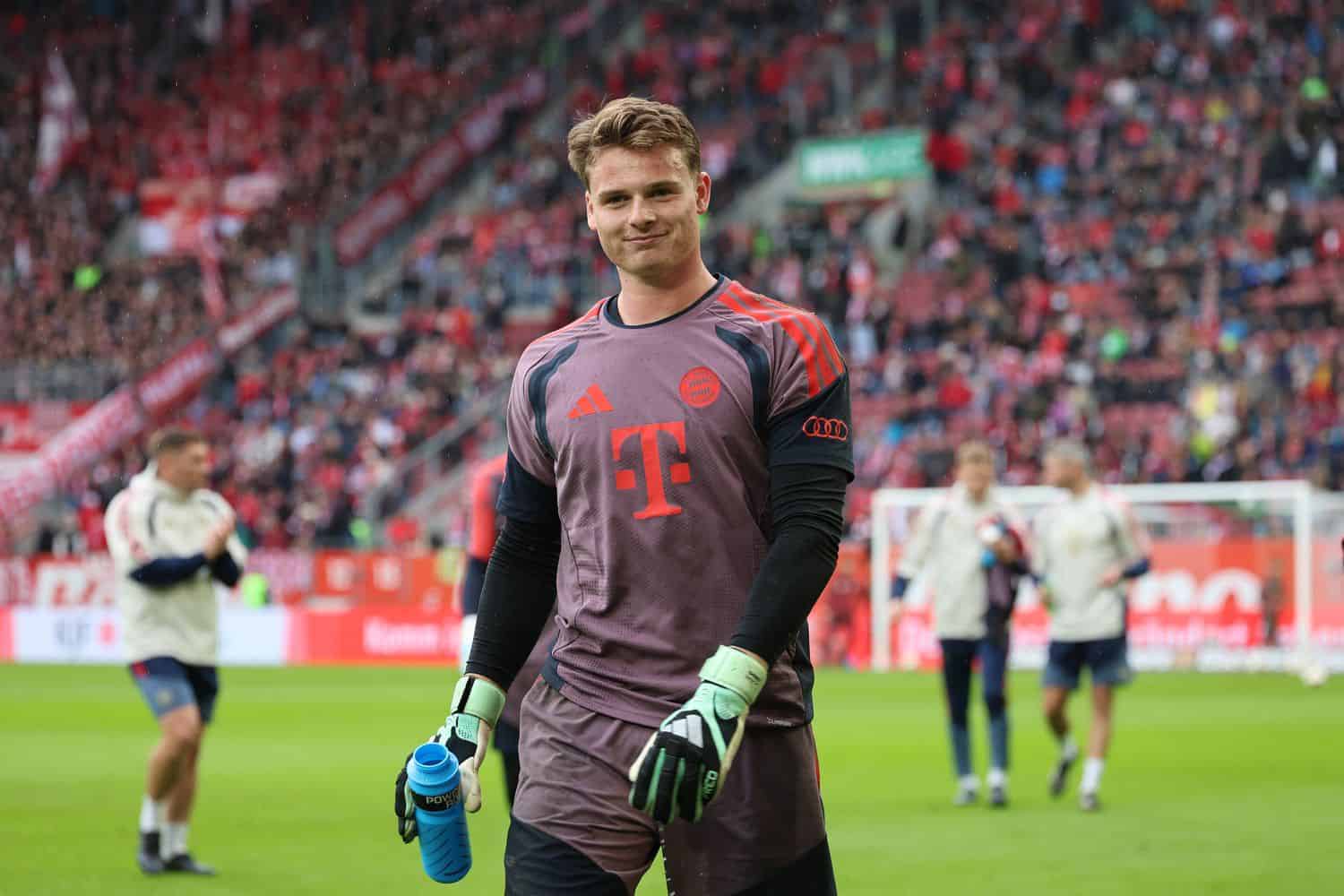 Jonas Urbig