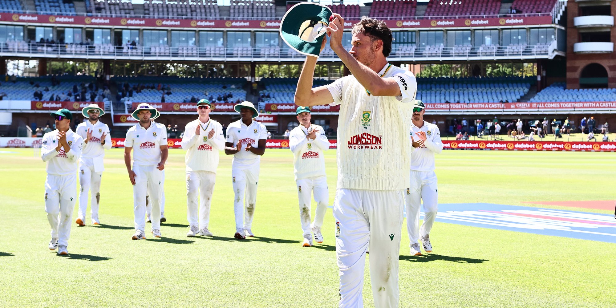 DAY 4: Proteas enforce follow on before Australia fight to tea