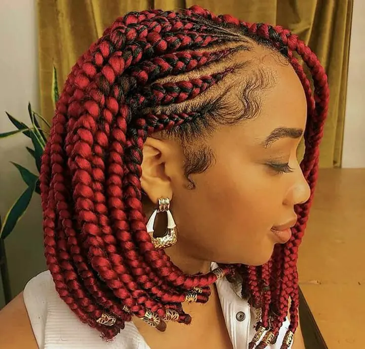 Beautiful rolls hairstyle you can try out to look more beautiful (photos) 26