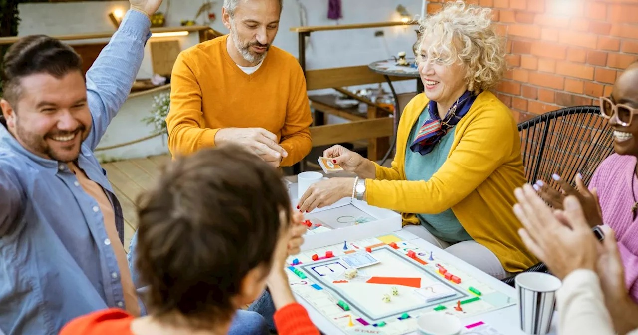 Fünf Spiele für Groß und Klein - mitspielen & gewinnen!