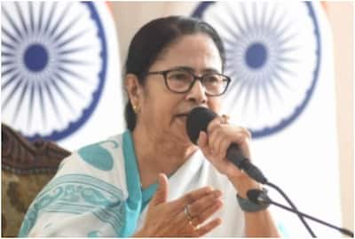 INDIA Alliance: कांग्रेस को बड़ा झटका, सीटों के बंटवारे के लिए TMC ने बात करने से किया इनकार, कहा- हकीकत स्वीकारना ज़रूरी