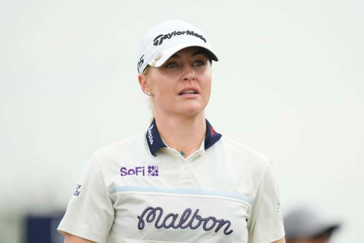 LYTHAM, ENGLAND – AUGUST 2: Charley Hull ENG walks from the fourth tee during Round 4 at the 50th AIG Womens Open Championship at the Royal Lytham and St Annes Golf Club, Lytham on August 2, 2026 in Lancashire, England The 50th AIG Womens Open Championship ©IMAGO/Steve Flynn
