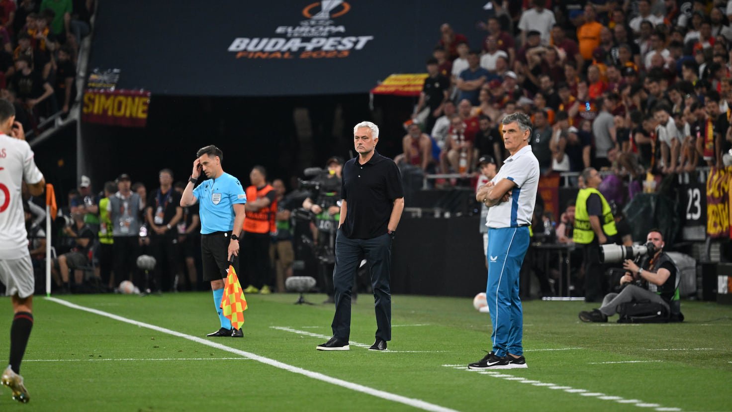José Mourinho faces Sevilla with unbeaten home record