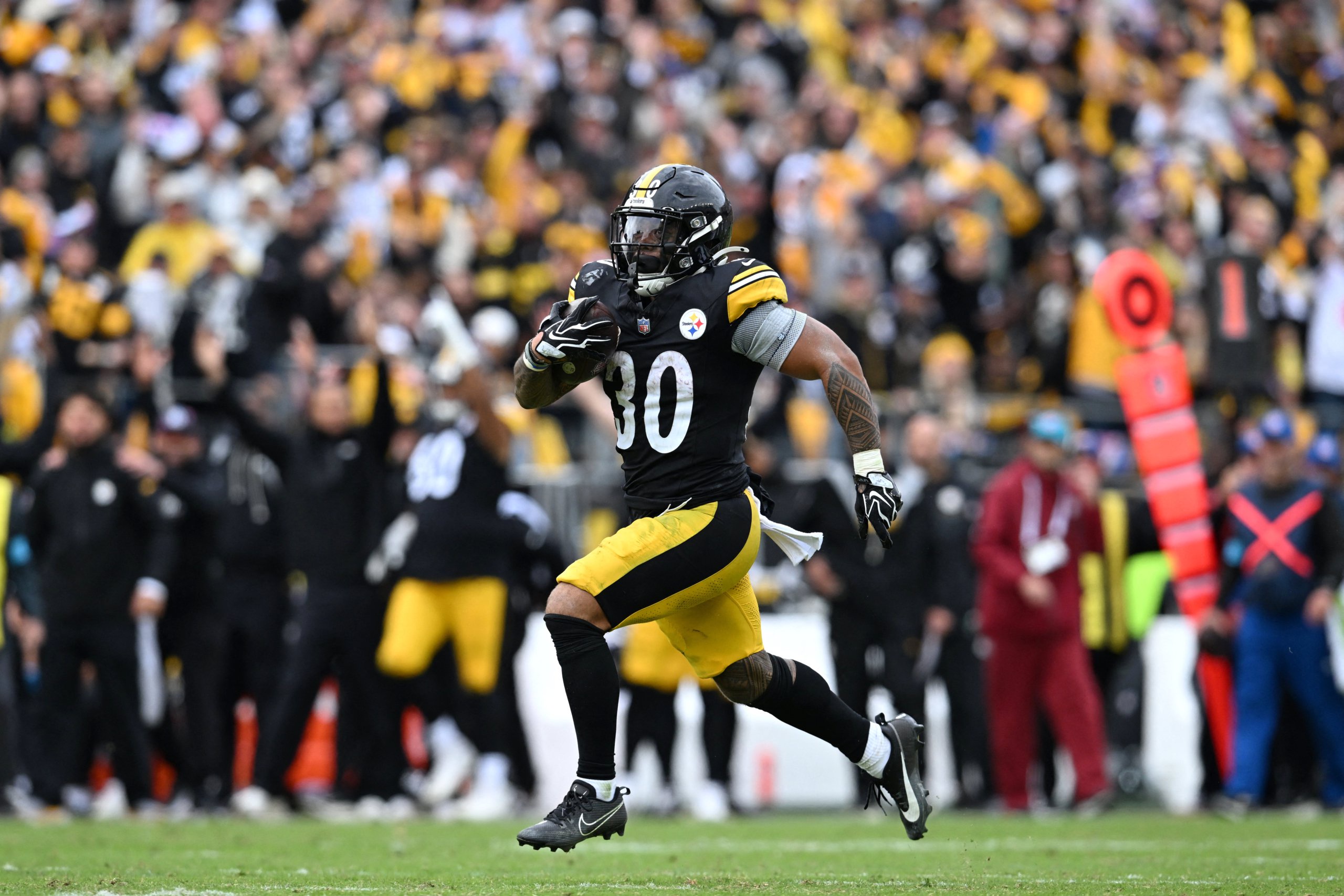 NFL: Indianapolis Colts at Pittsburgh Steelers