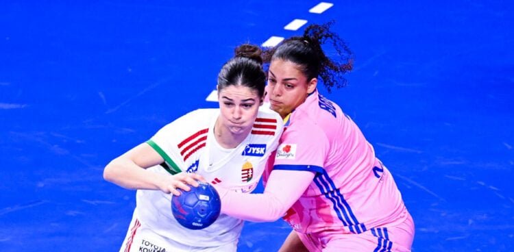 Handball – Amical (F) : Les Bleues s’inclinent face à la Hongrie