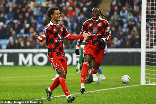Bobb dribbled into the box, pulled out all the tricks and stepovers before waltzing past Jack Rudoni and curling it into the far corner