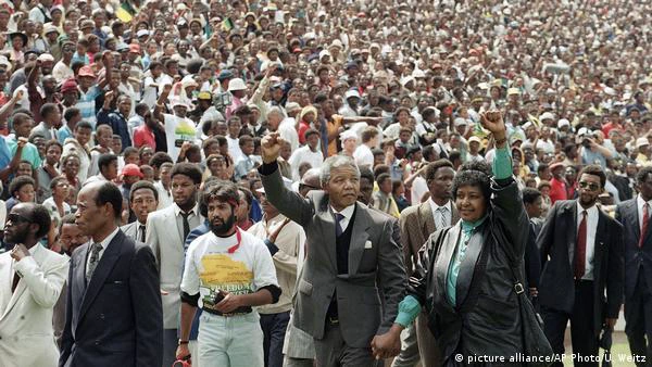 What's left of Nelson Mandela's gratitude to Africa? – DW – 02/11/2020