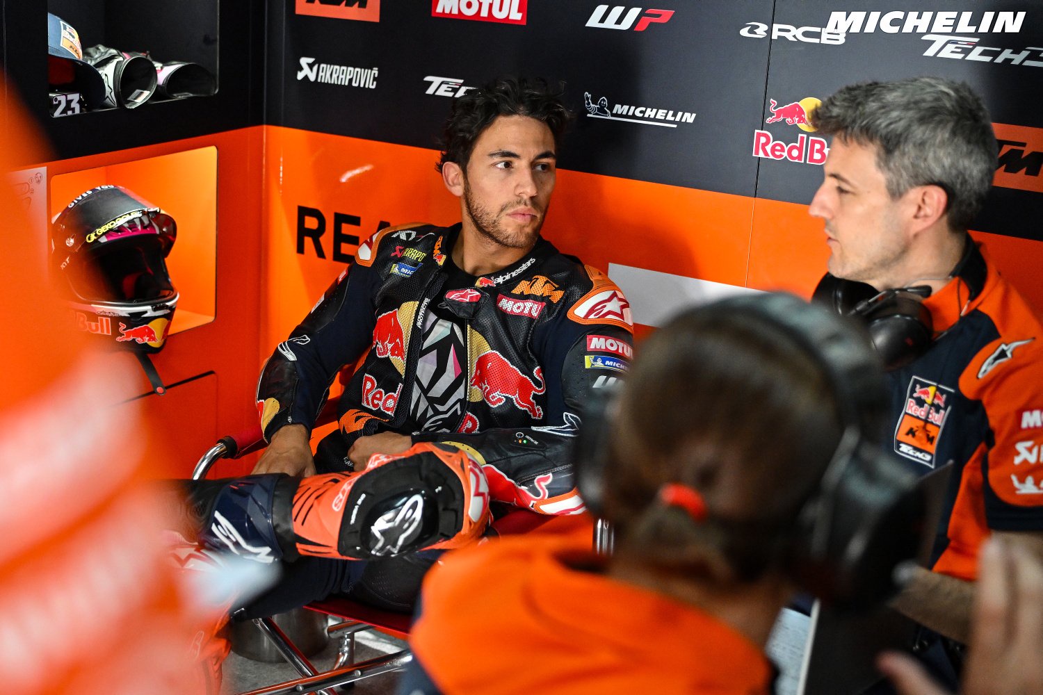 Enea Bastianini révèle comment Ducati lui a tourné le dos, Bagnaia fait face à un destin similaire.