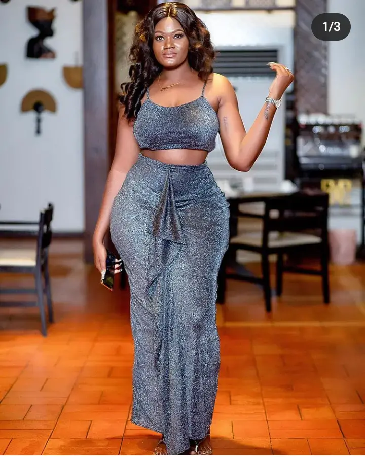 Check Lovely Pictures Ghanaian Lady Carpenter (See Photos)