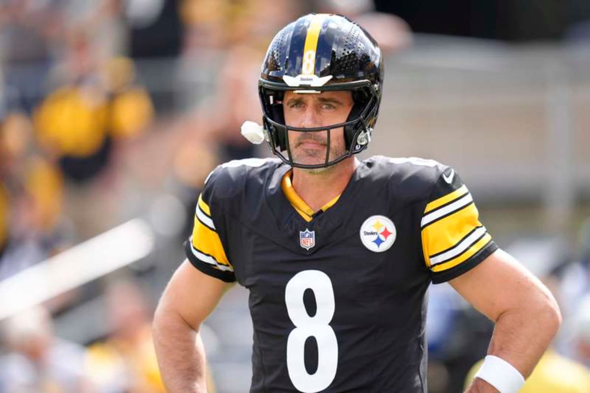 September 13, 2026, Pittsburgh, Pa, USA: September 13, 2026: Aaron Rodgers 8 during the Pittsburgh Steelers vs Atlanta Falcons at Acrisure Stadium in Pittsburgh PA. Pittsburgh USA – ZUMAa234 20260913_zsa_a234_220 Copyright: xAMGx ©IMAGO/ZUMA Press Wire