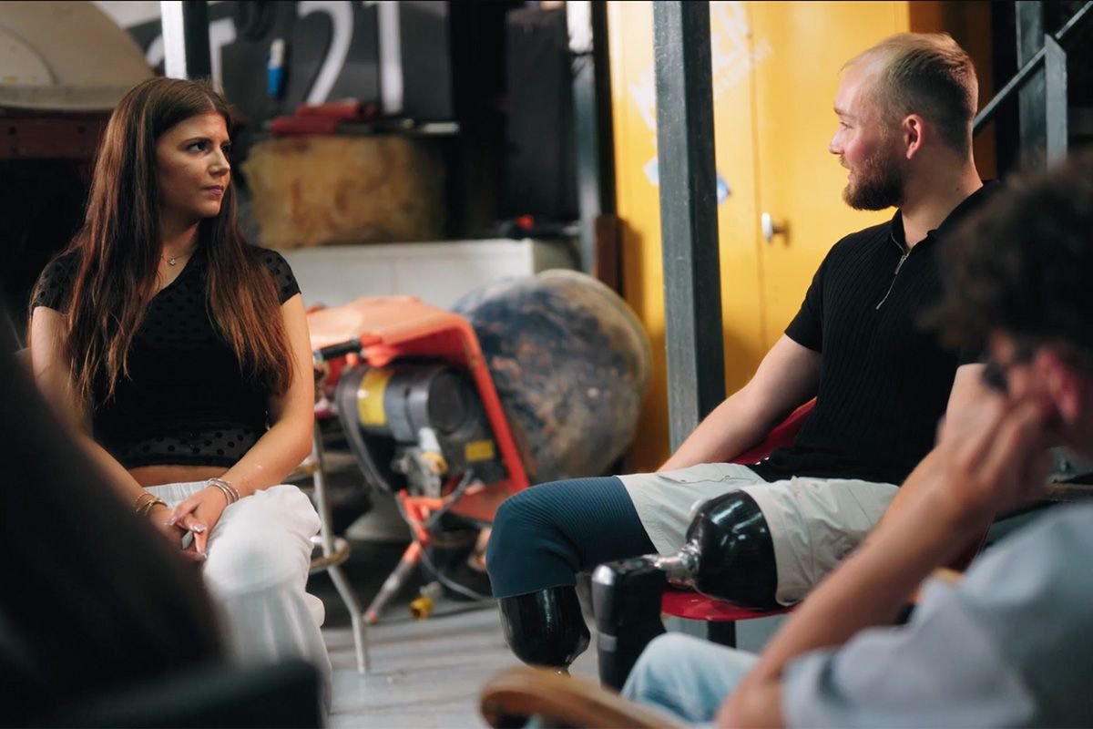 Billy's new show during filming