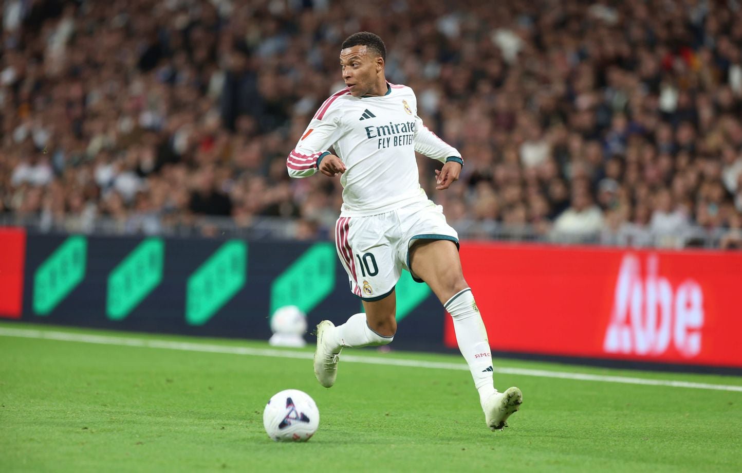 Kylian Mbappé et le Real Madrid reçoivent Lepizig au Bernabeu en clôture de la 3e journée de Ligue des champions. L'un des sept matchs de ce mercredi soir