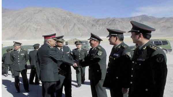 ''खतरे से ना खेले भारत''