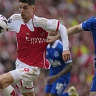 Arsenal gets late winner against Everton but has to settle for second place in Premier League