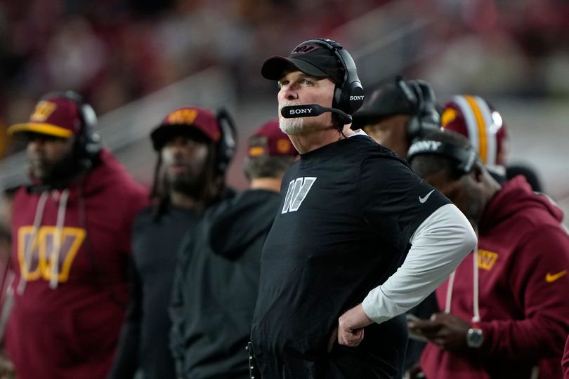Head coach Dan Quinn of the Washington Commanders looks on against the San Francisco 49ers during the third quarter.