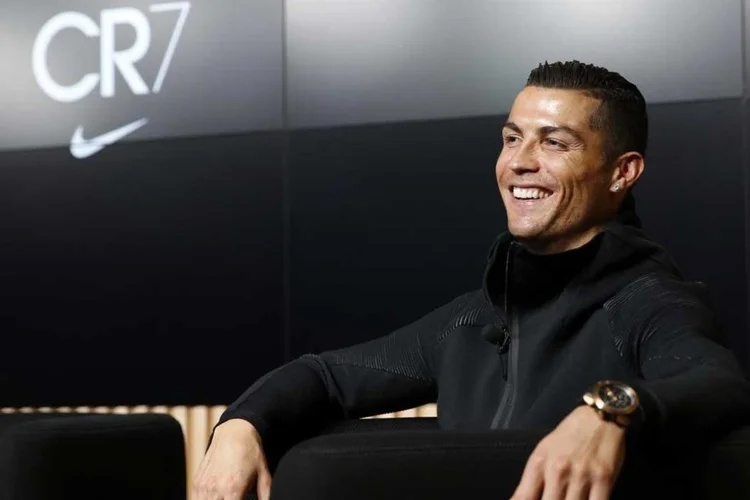 Cristiano Ronaldo em evento da Nike, marca com quem mantém contrato vitalício desde 2016 (Reprodução/Instagram)