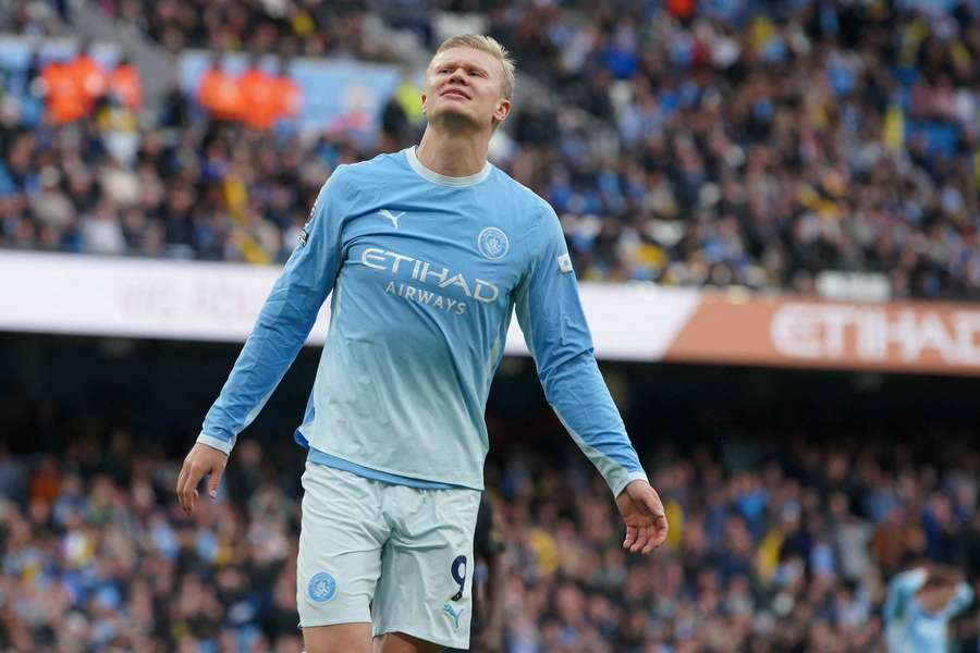 Manchester City's Erling Haaland reacts 