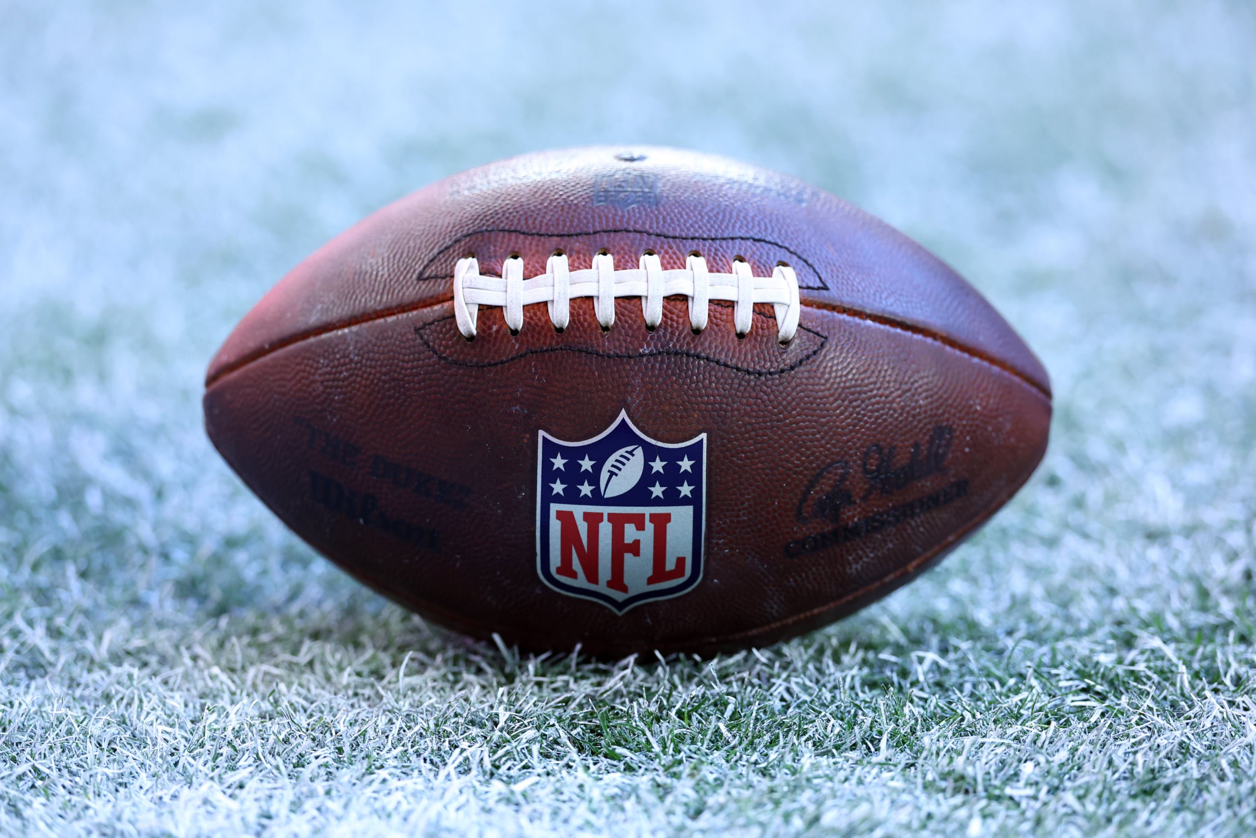 5 NFL Trades That Could Happen Before Week 7