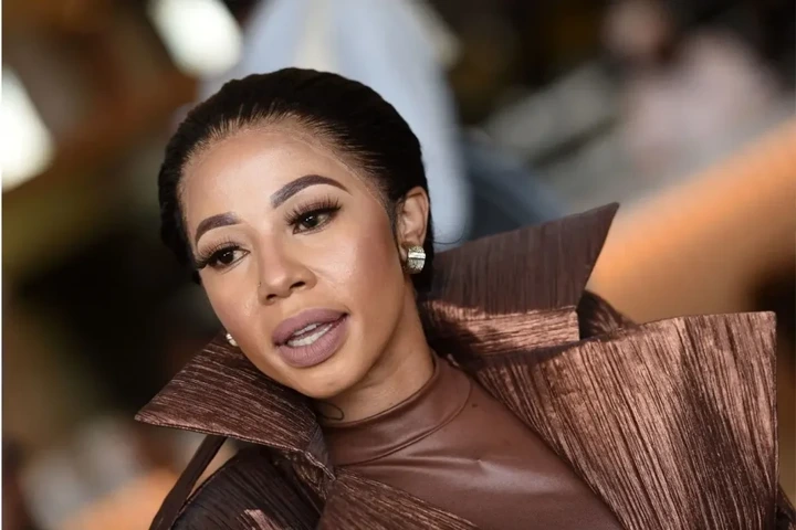 Kelly Khumalo Biography, Age, Place of Birth, Career, Music - 2022-2023 Wiki