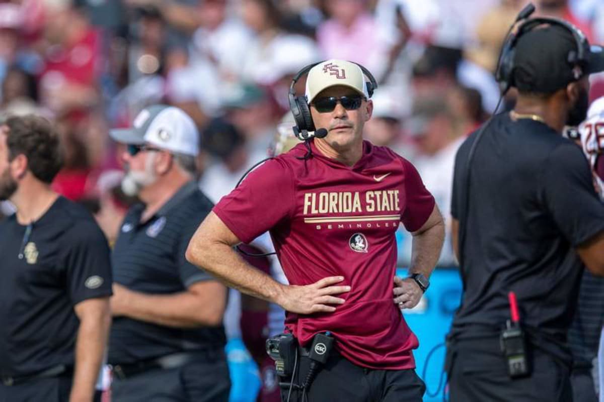Florida State head coach Mike Norvell has been on the hot seat since the season started. He is 41-38 in his seventh season. ©Vasha Hunt