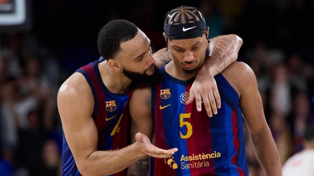 Olympiacos beats Barcelona 105-100 in overtime led by Sasha Vezenkov