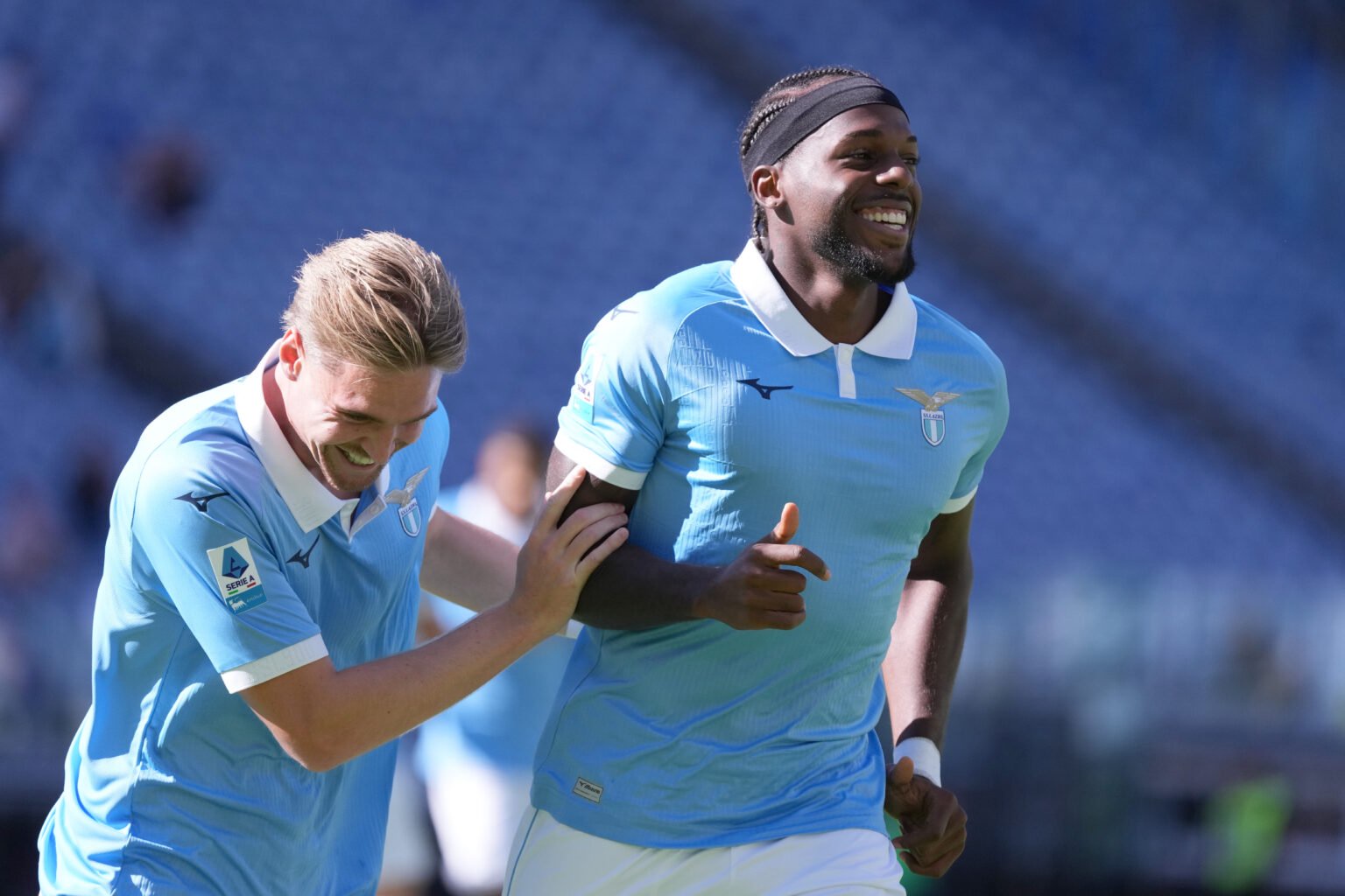 Lazio bat Parme 2-1 et prend la tête de la Serie A