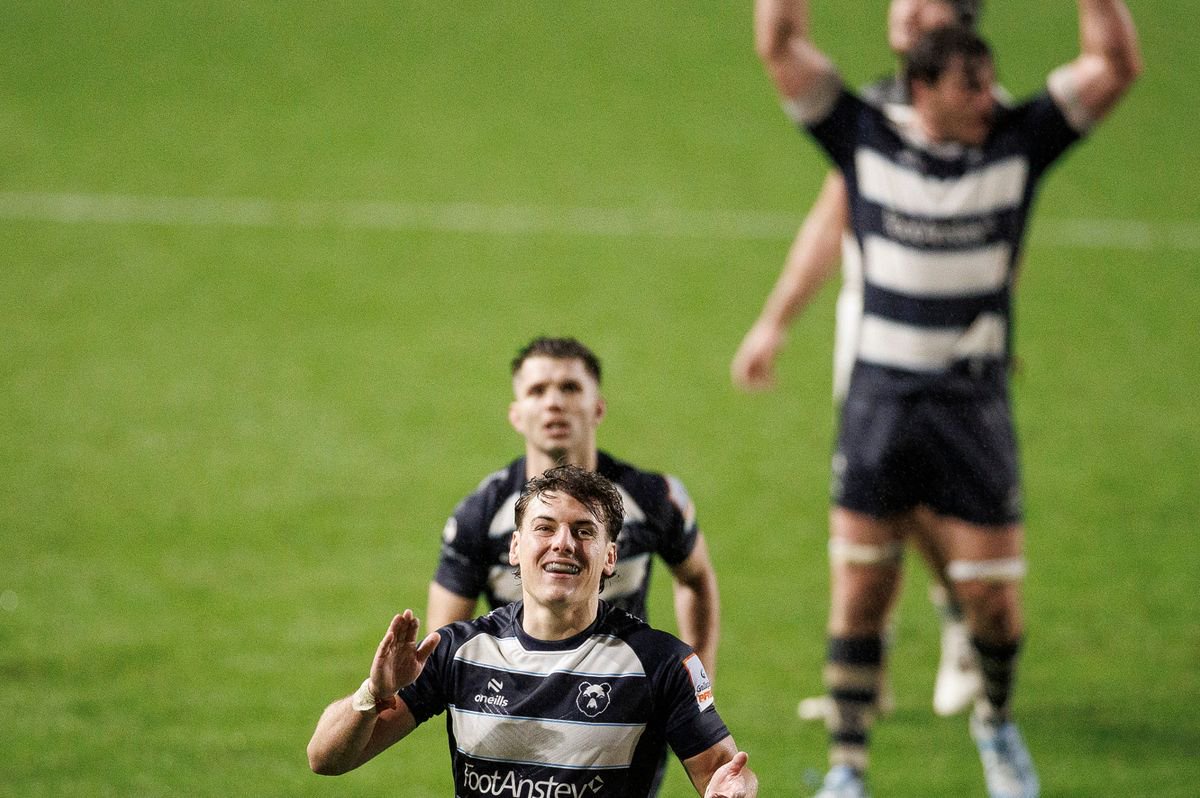 BRISTOL, ENGLAND - OCTOBER 24: Bristol Bears' Tom Jordan celebrates at the final whistle during the Gallagher PREM 2026/2027 match between Bristol Bears and Exeter Chiefs at Ashton Gate on October 24, 2026 in Bristol, England. (Photo by Bob Bradford - CameraSport via Getty Images)
