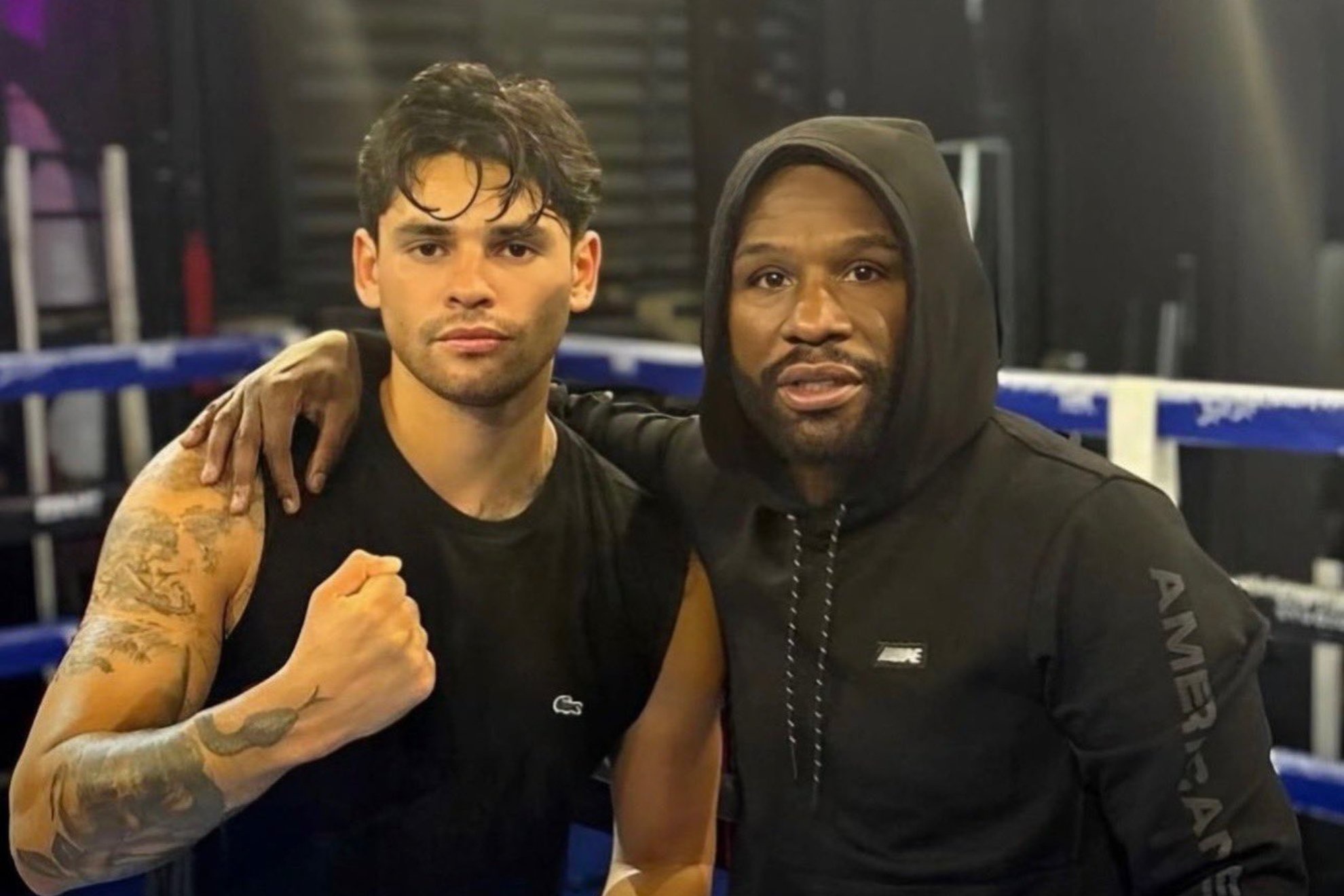 Ryan Garcia poses for a photo with Floyd Mayweather Jr.