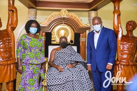 Photos from the Manhyia Palace when Professor Jane Naana was introduced to  the Asantehene - Opera News