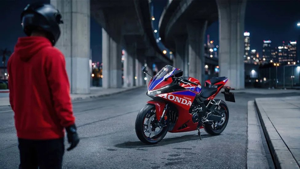2027 Honda CBR500R Four (Europe)