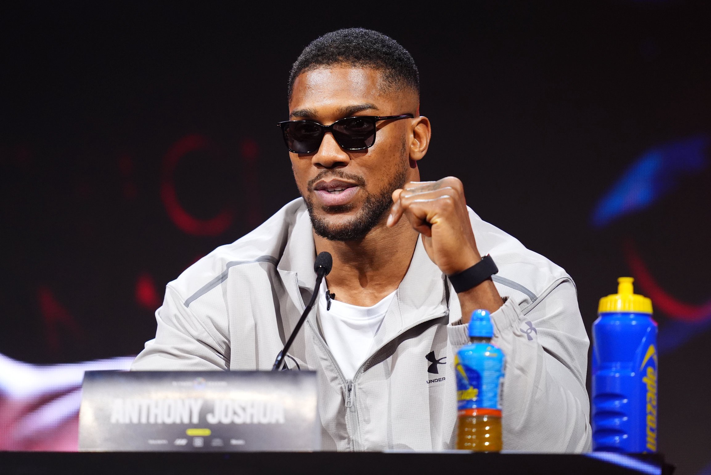 Anthony Joshua made a surprisingly fast return to action after being involved in a car crash that killed two of his close friends
