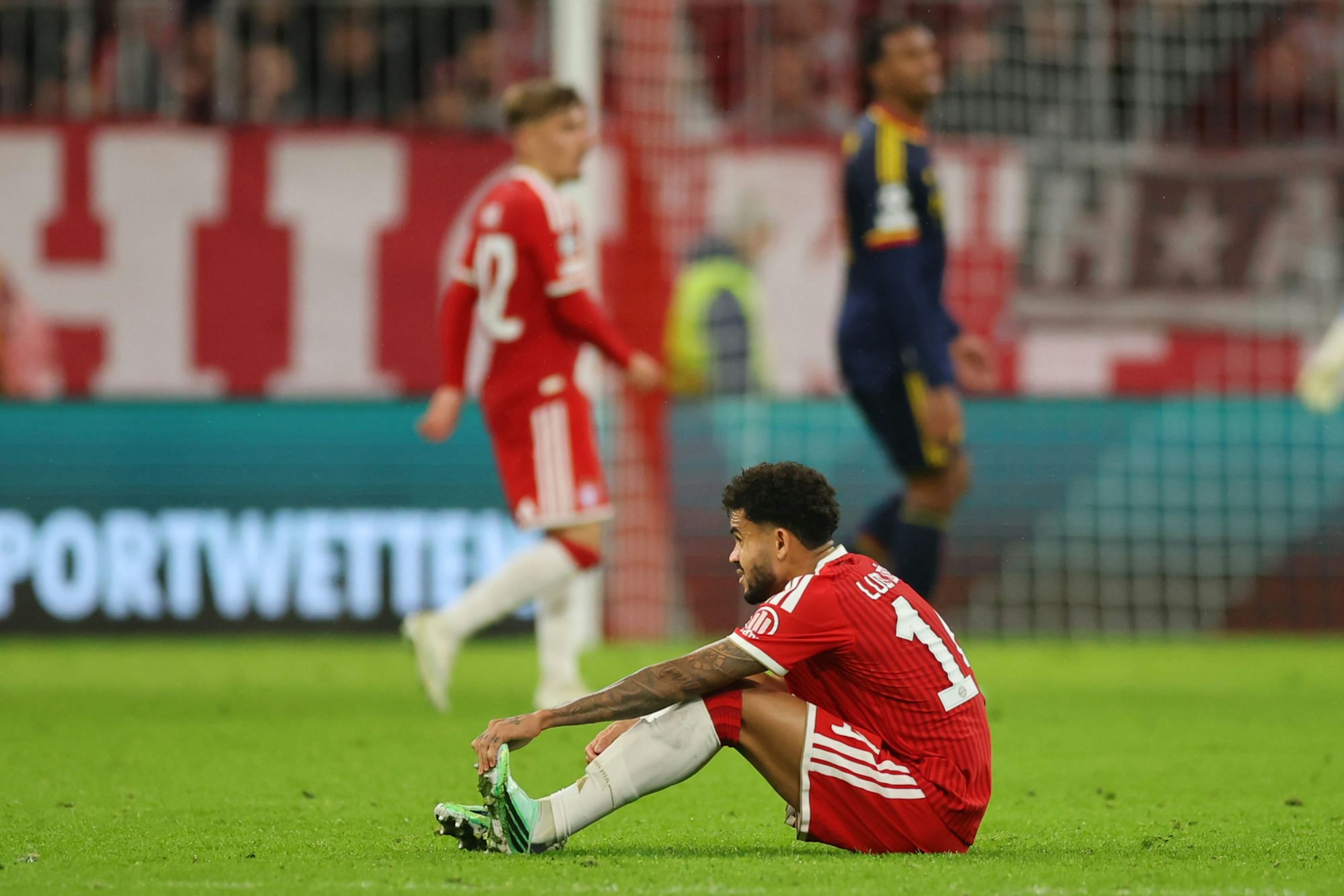 Luis Díaz kam angeschlagen in die Partie gegen den FC Arsenal und fällt nun vorerst auf.