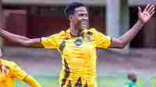 Khulumani Ndamase joins TS Galaxy from Kaizer Chiefs