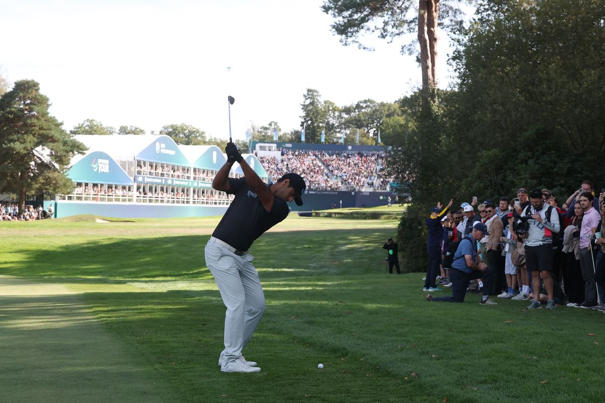 Aaron Rai lays up on the 18th hole at Wentworth