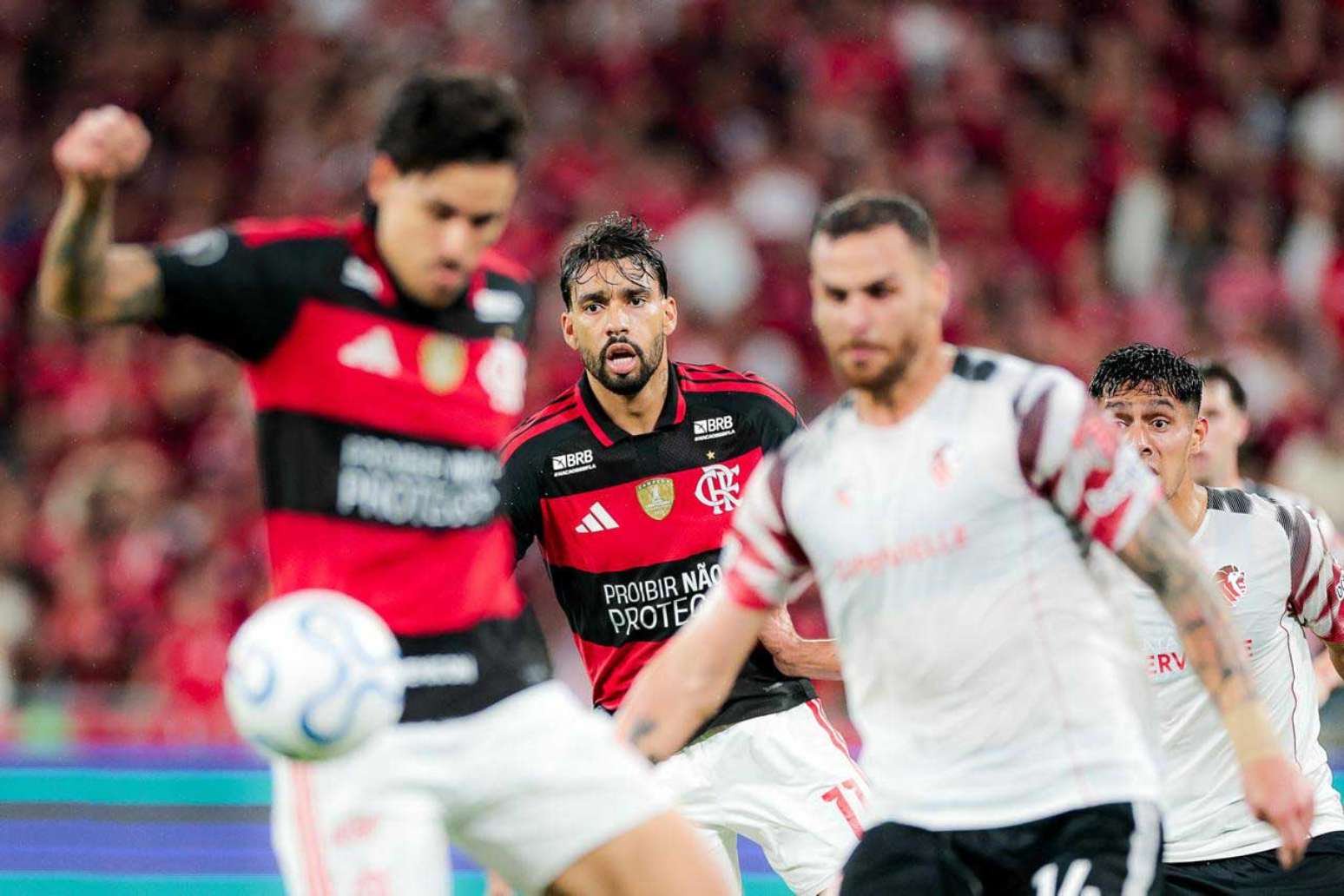 Flamengo para na semifinal na Libertadores –