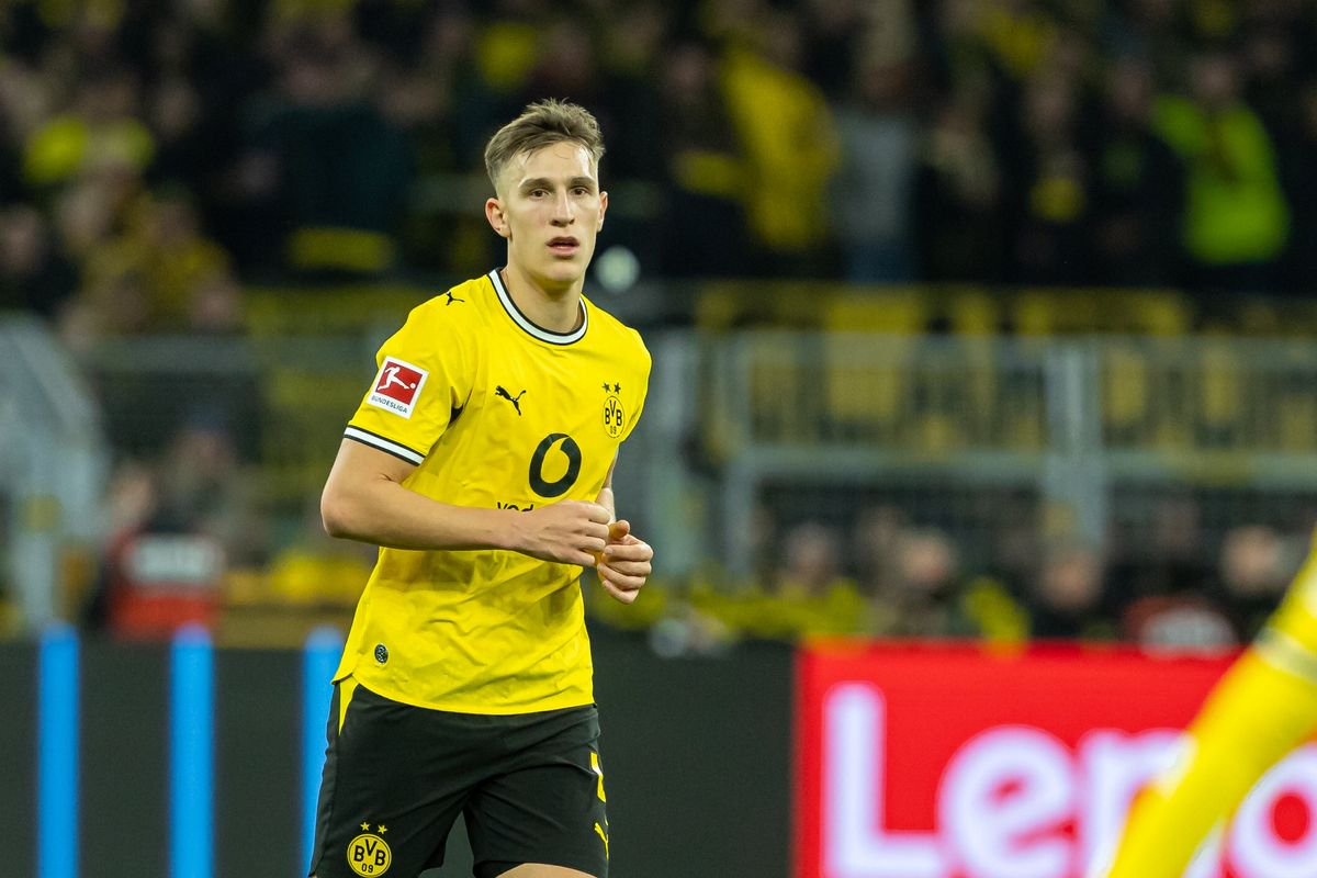 Nico Schlotterbeck of Borussia Dortmund looks on during the Bundesliga 2026/27 match between Borussia Dortmund and Eintracht Frankfurt