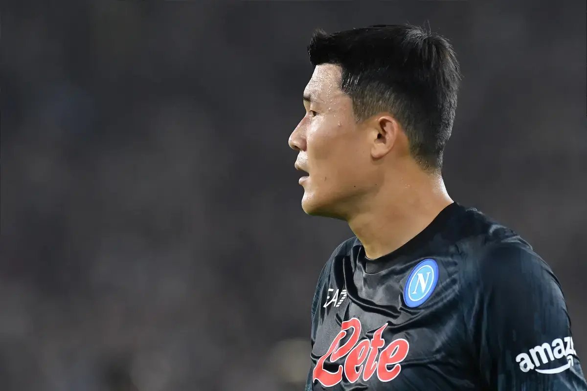 Arsenal cible officiellement Kim Min-jae du Bayern alors que la crise des blessures en défense s’aggrave.